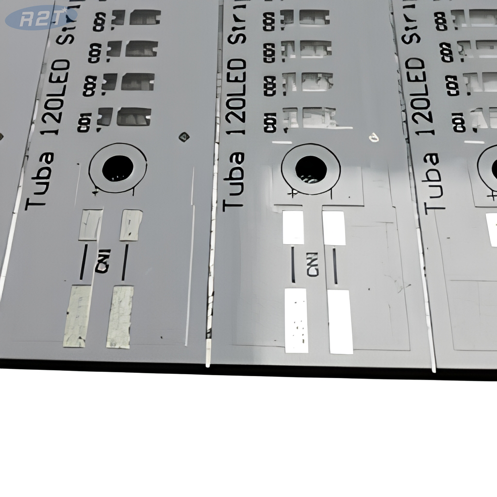 Módulo LED lineal personalizado PCBA de 60 W: placa de aluminio de 600 × 20 × 2 mm con 120 LED Samsung 561C (30-40 V, 900 mA, 2,0 W/mk)